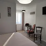 A La Ferme De Germain Oda ve Kahvaltı 3*