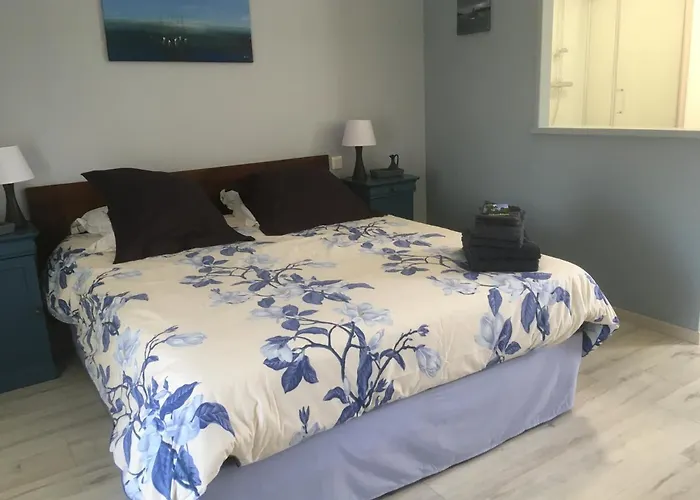 A La Ferme De Germain Bed and Breakfast 3*